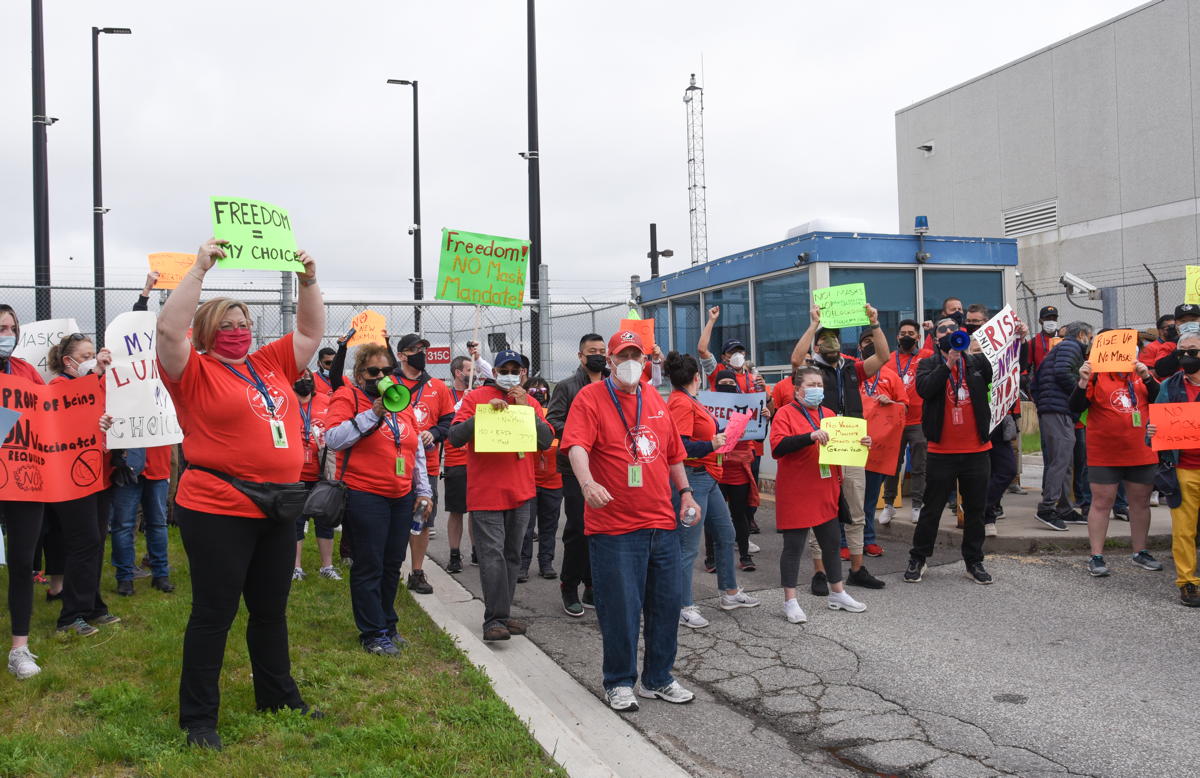 PAX - Toronto Pearson airport holds fake protest as part of security drill