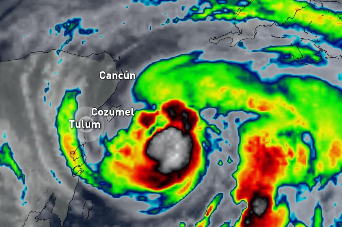 PAXTravelJobs Hurricane Grace hits Mexico's Yucatan Peninsula near Tulum